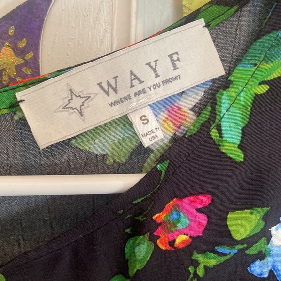 ✨HP✨ Wayf Dress - Picture 2 of 5